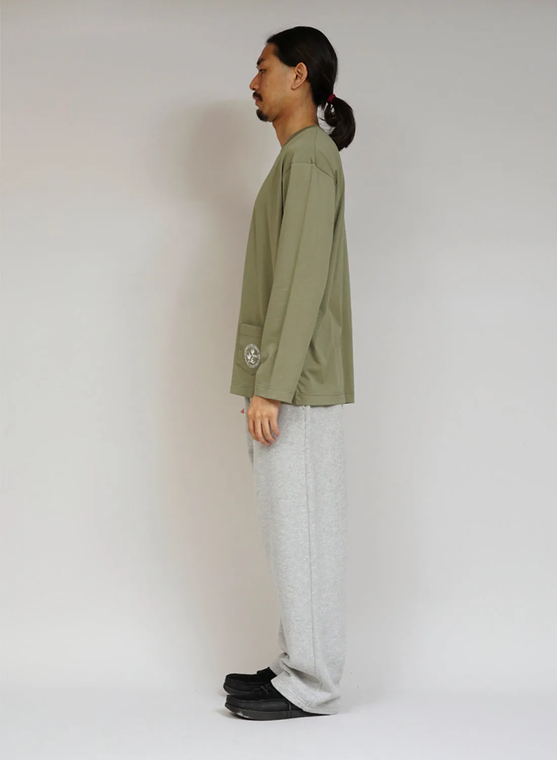 Nigel Cabourn x Sunspel Long Sleeve Pocket T-Shirt in Army Green sold by Nigel Cabourn product image thumbnail 4