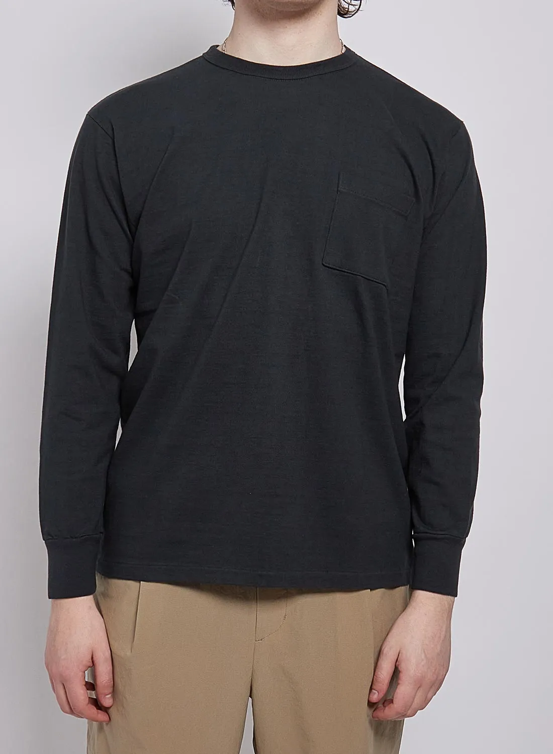 Allevol Heavy Duty Crew Neck Pocket Long Sleeve T-Shirt in Black sold by Nigel Cabourn product image thumbnail 4