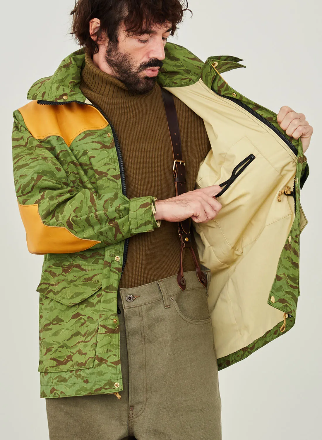 Rocky Mountain Featherbed x Nigel Cabourn Mountain Parka Mountain Camo in Green sold by Nigel Cabourn product image thumbnail 4