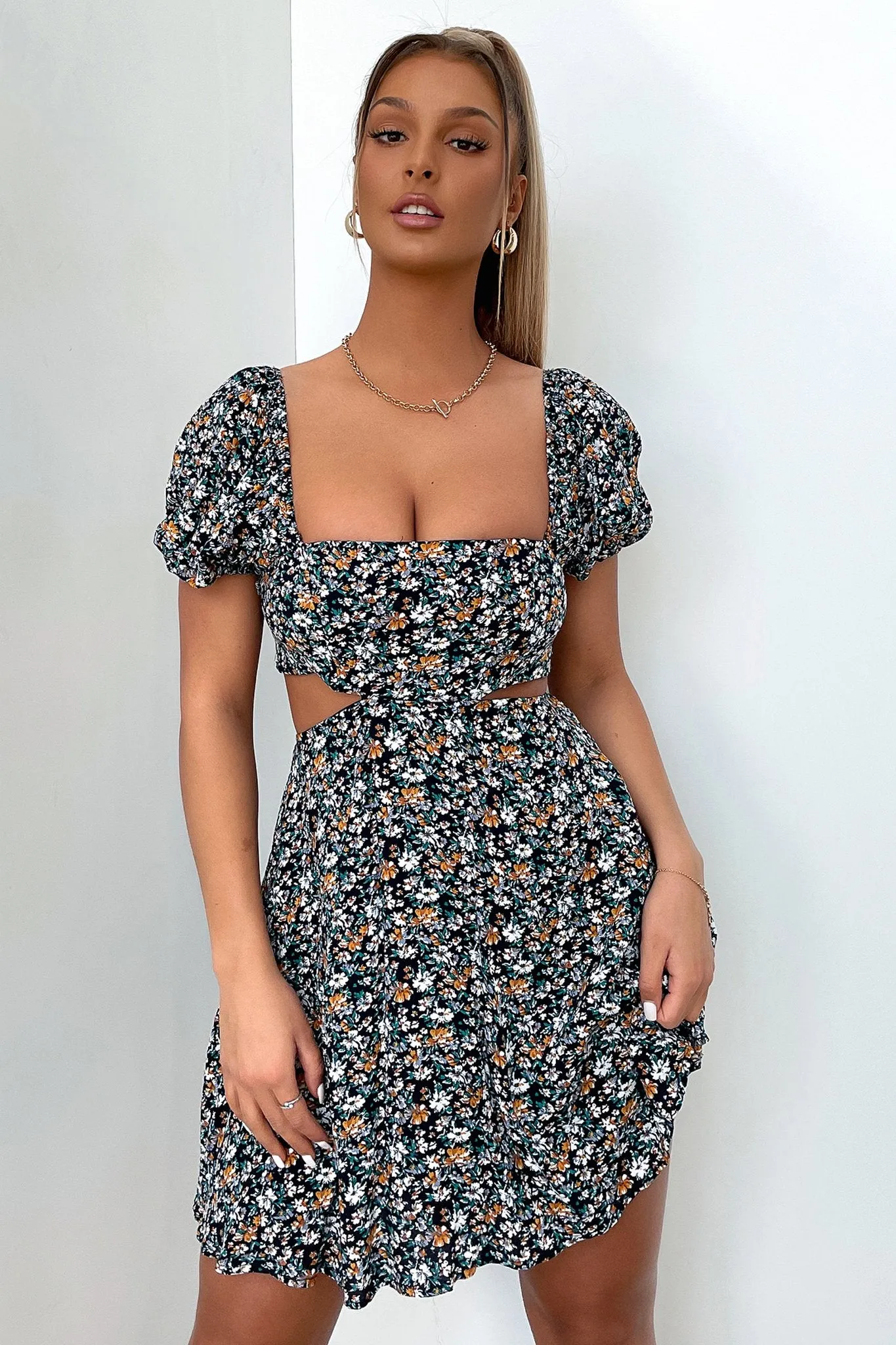 Tracey Dress - Navy Floral sold by Thats So Fetch product image thumbnail 4
