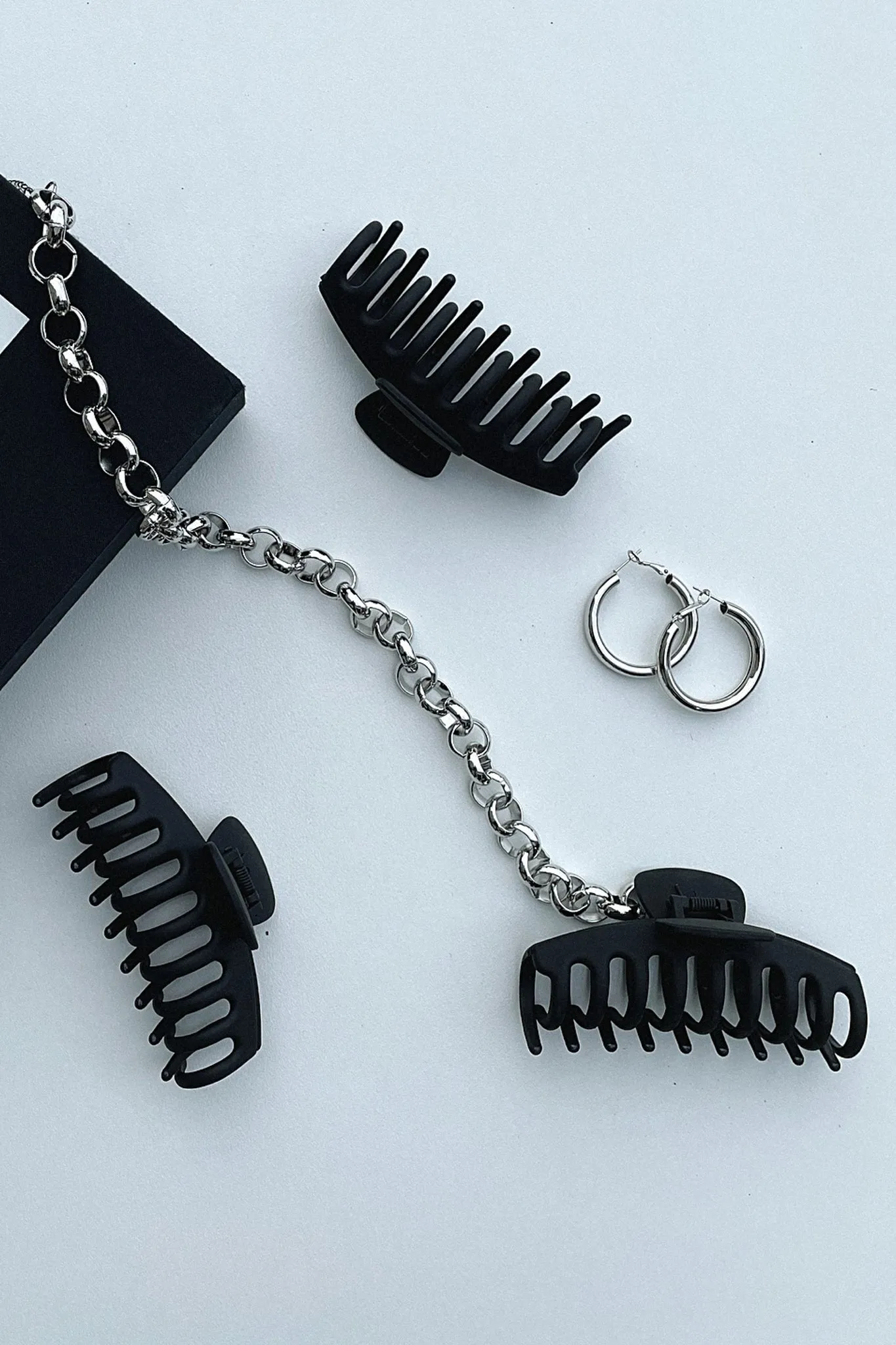 Terra Claw Clip - Black sold by Thats So Fetch product image thumbnail 2