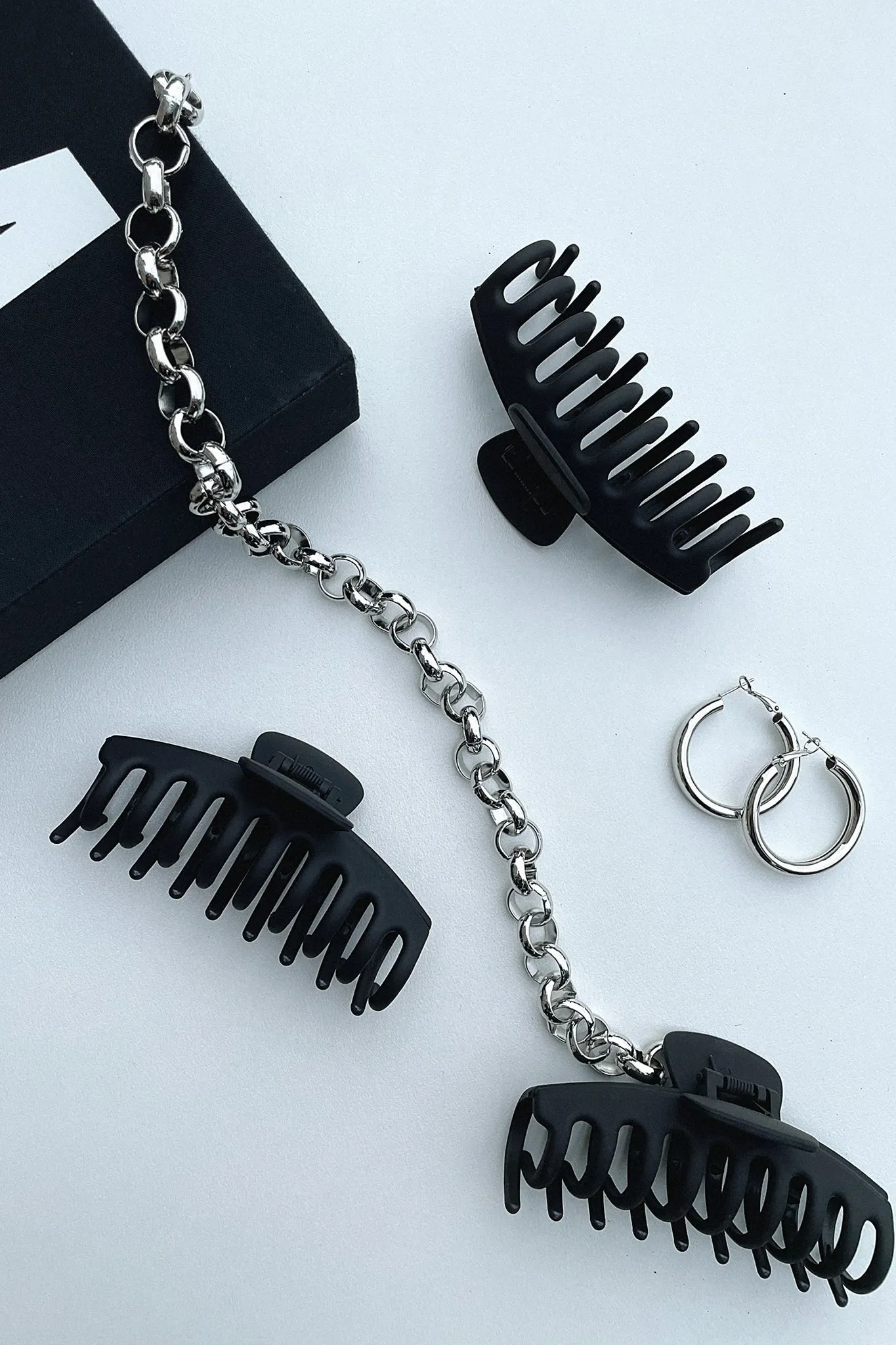 Terra Claw Clip - Black sold by Thats So Fetch product image thumbnail 3