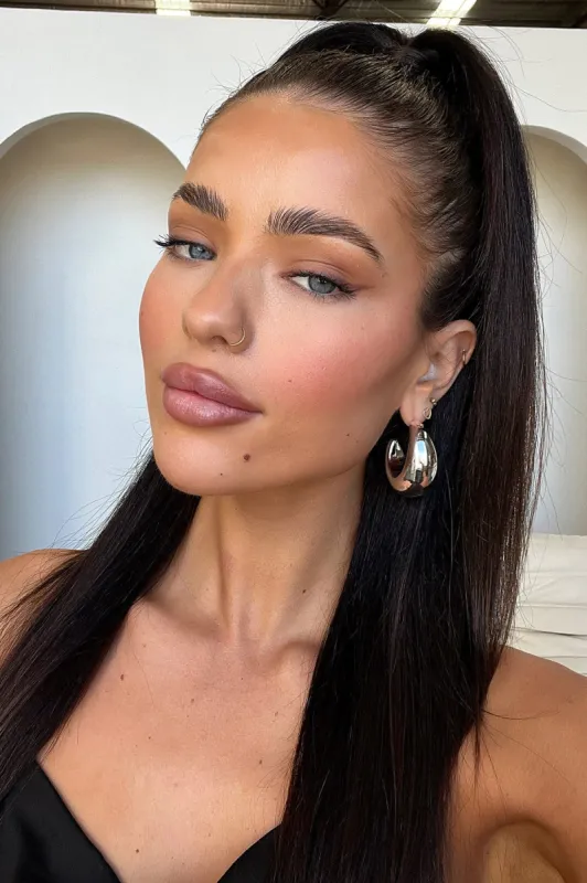 Anada Earrings - Silver sold by Thats So Fetch