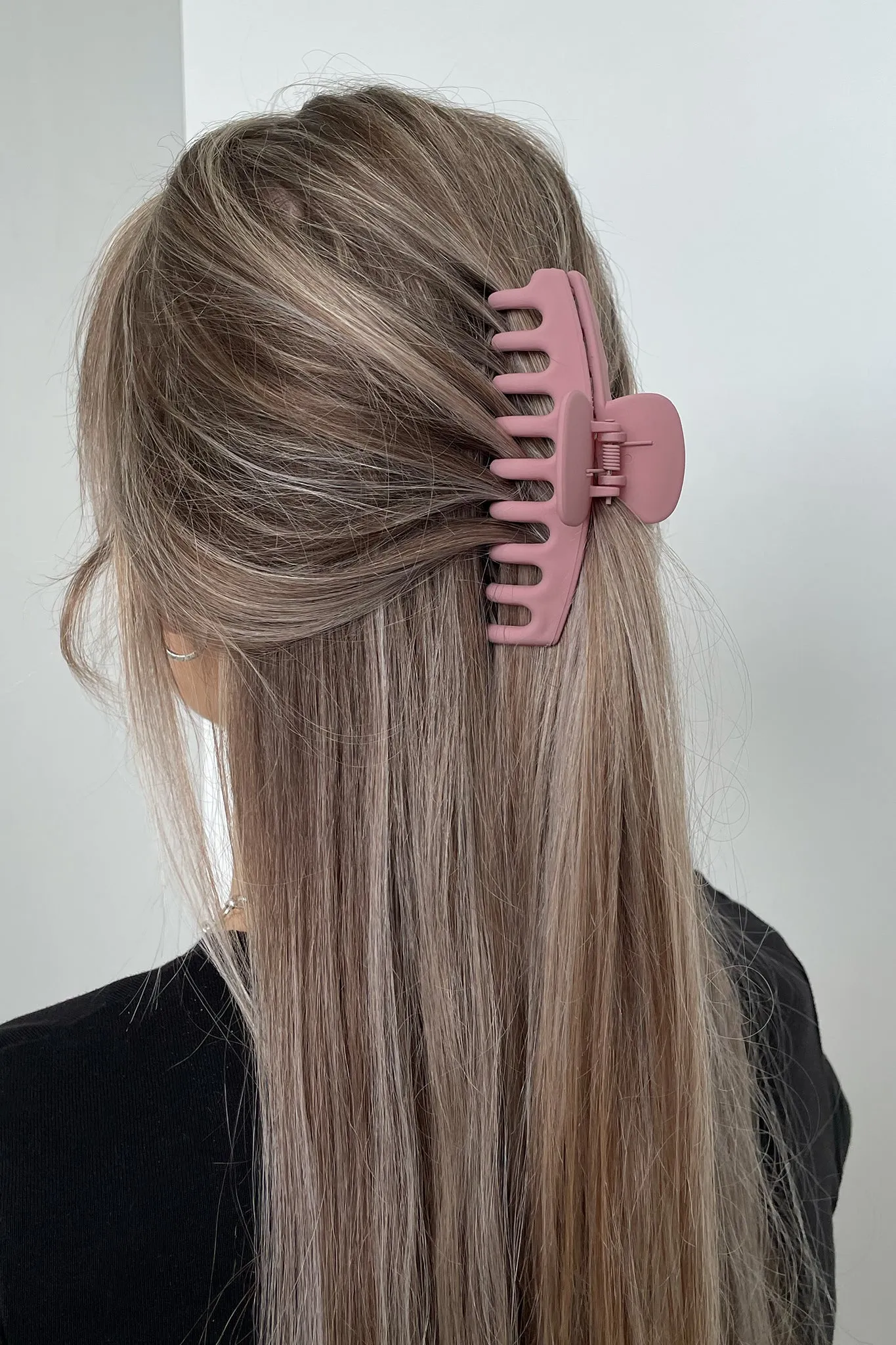 Terra Claw Clip - Blush sold by Thats So Fetch