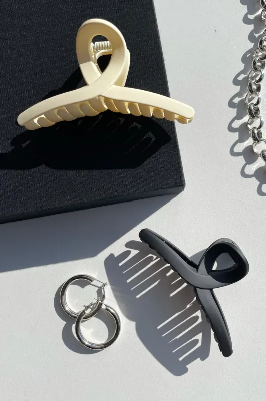 Swan Claw Clips 2 Pack- Black/Cream sold by Thats So Fetch