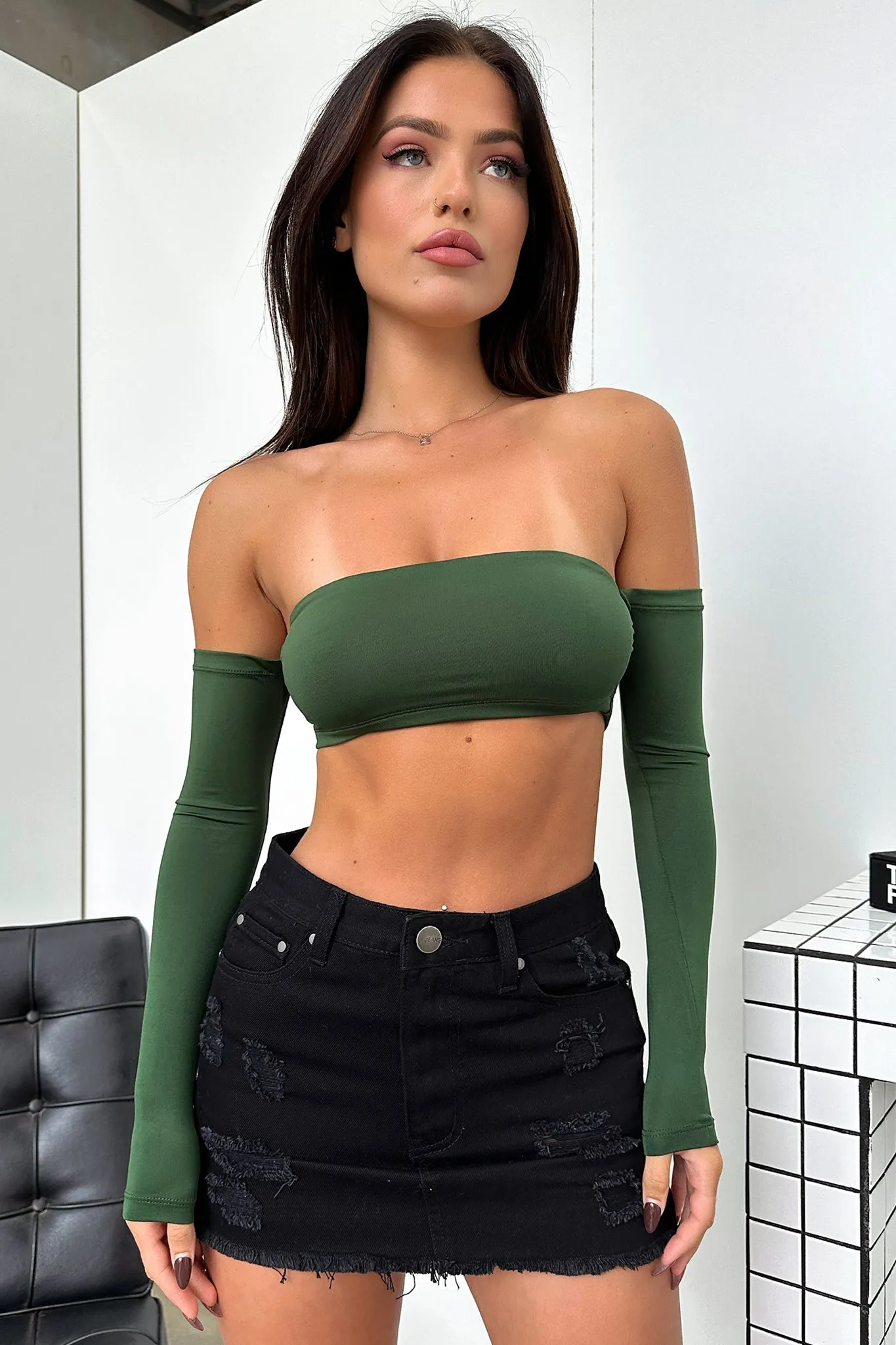 Victoria Off Shoulder Crop - Emerald sold by Thats So Fetch product image thumbnail 2