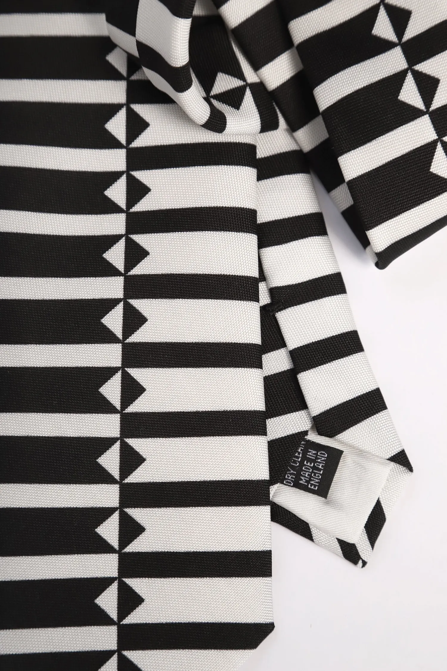 Geometric silk tie sold by Scott Fraser Collection product image thumbnail 5