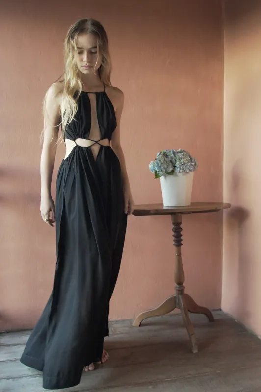 Dress Blade sold by Sabia