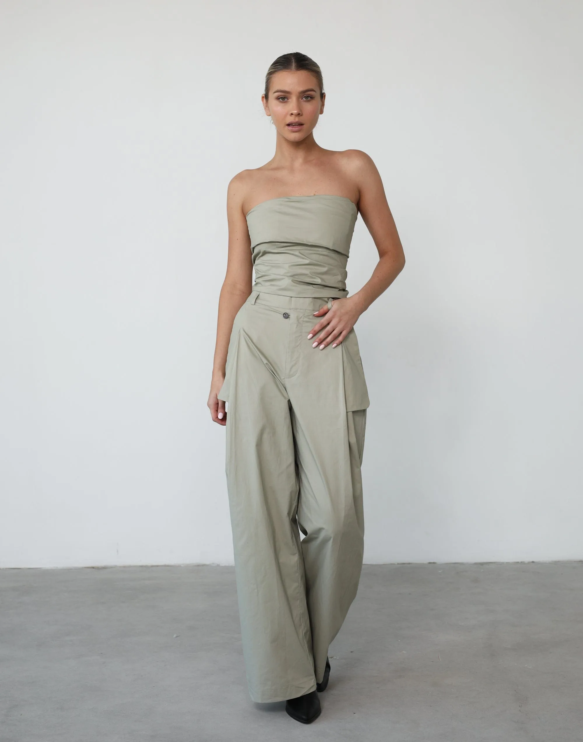 Smokeshow Pant (Sage) - By Lioness sold by Charcoal Clothing product image thumbnail 4