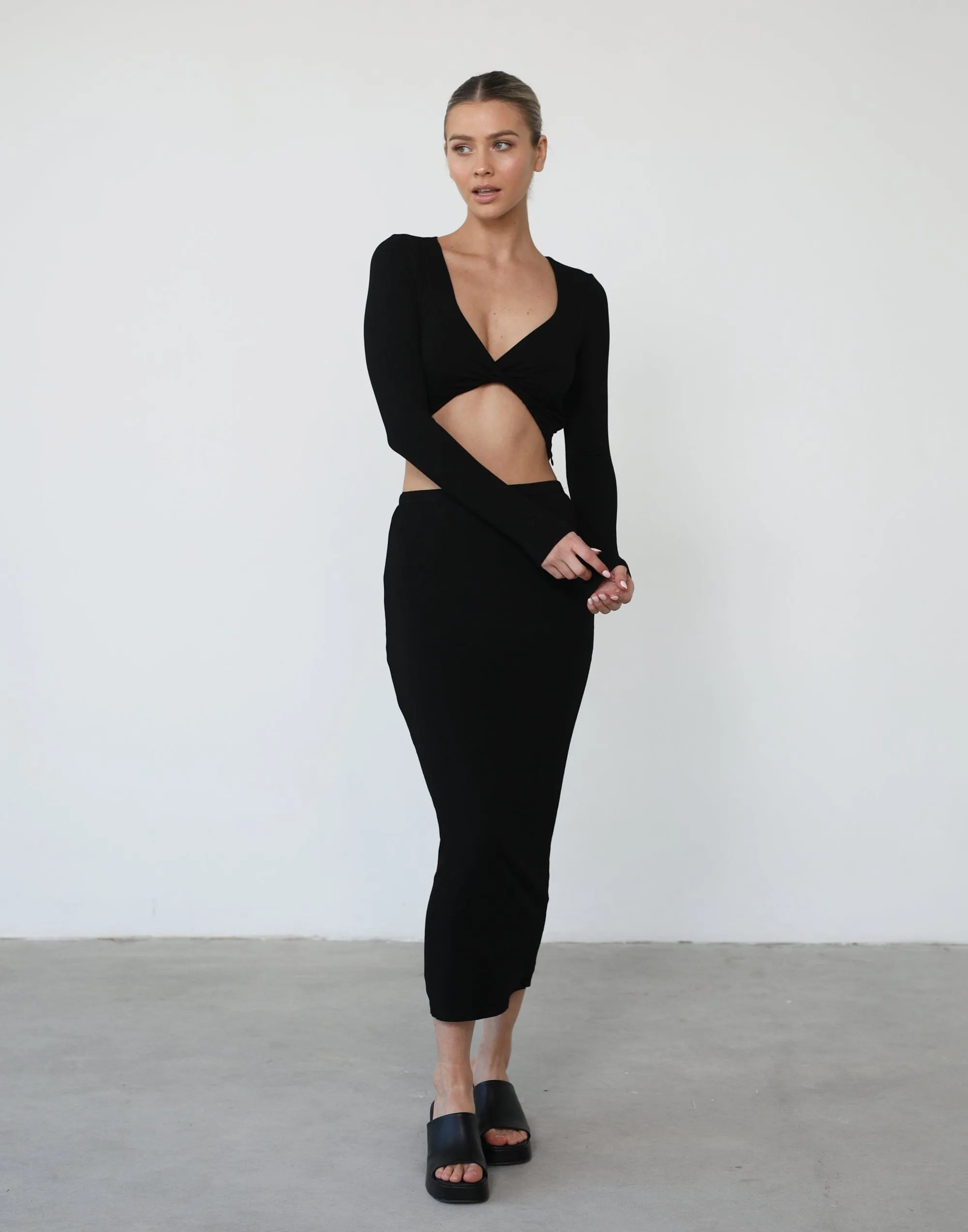 Clerisse Long Sleeve Top (Black) sold by Charcoal Clothing product image thumbnail 5