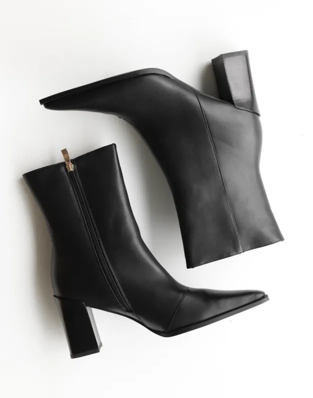 Lauryn Boots (Black) - By Billini made by Billini