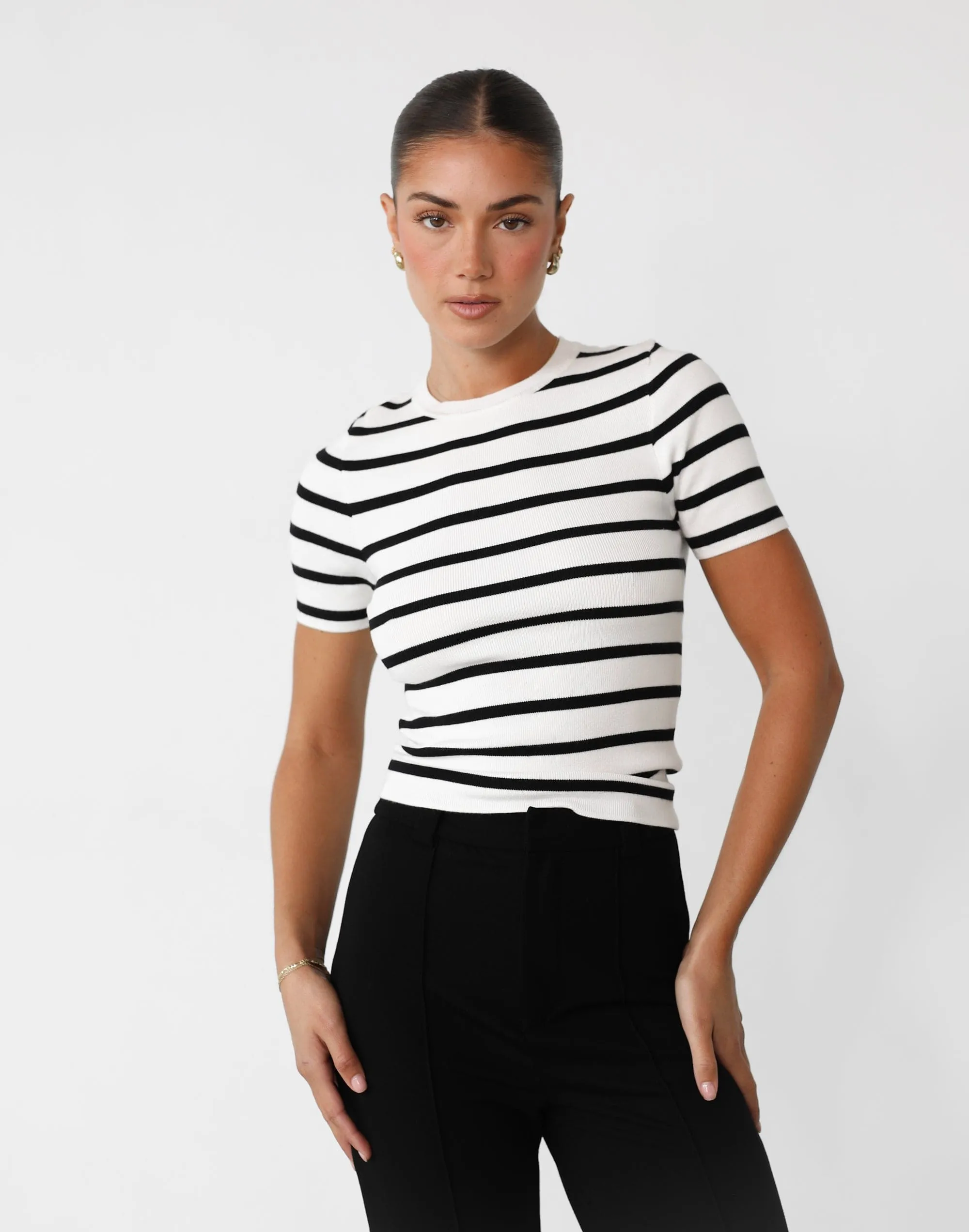Alivina Top (Black/White) sold by Charcoal Clothing product image thumbnail 4