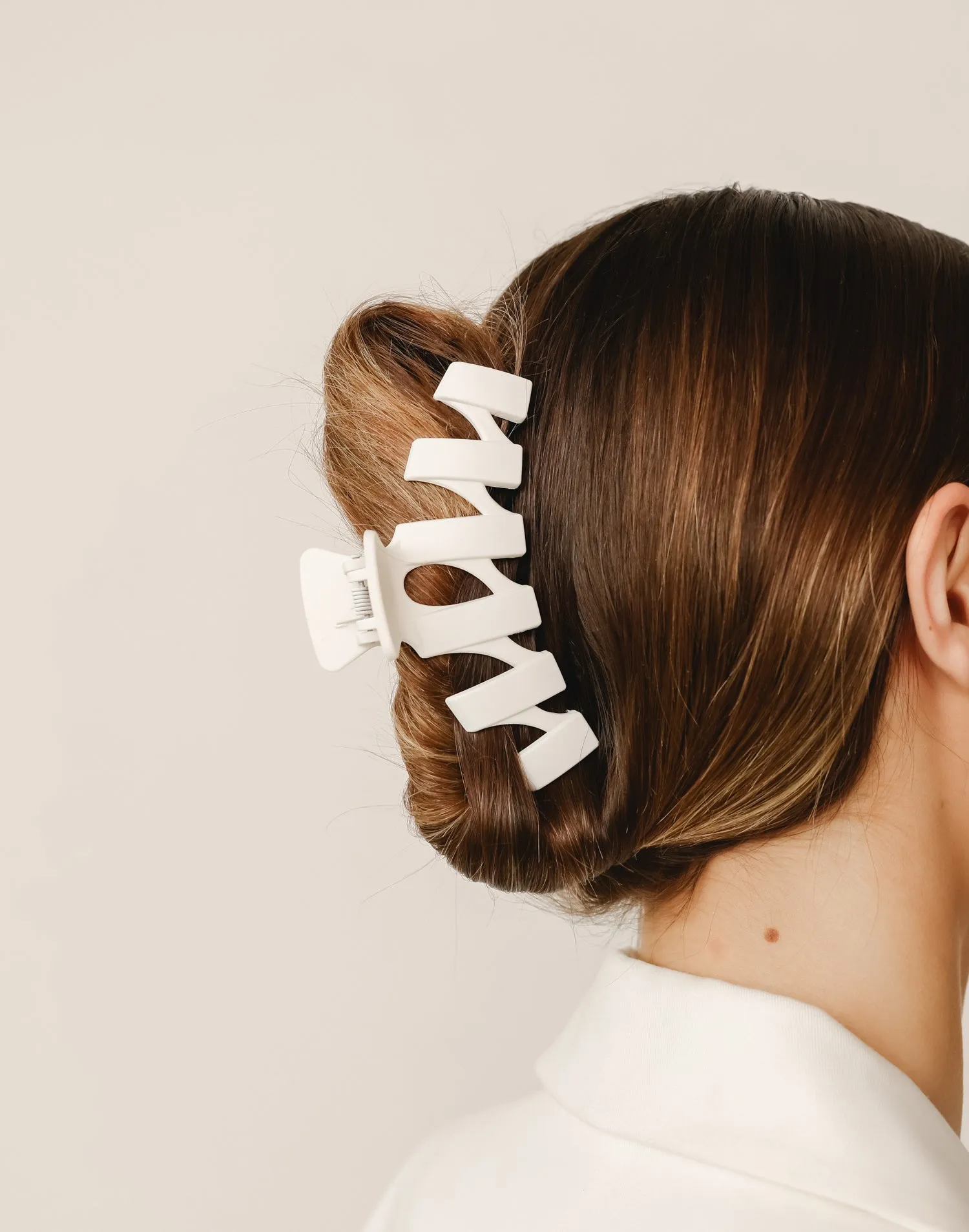Ela Hair Clip (White) sold by Charcoal Clothing product image thumbnail 3