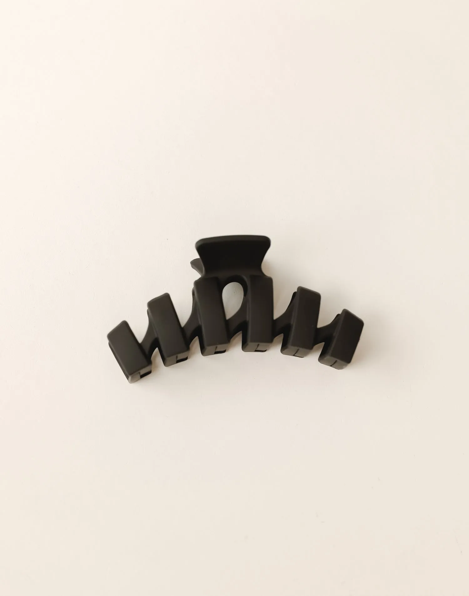Ela Hair Clip (Black) sold by Charcoal Clothing product image thumbnail 3