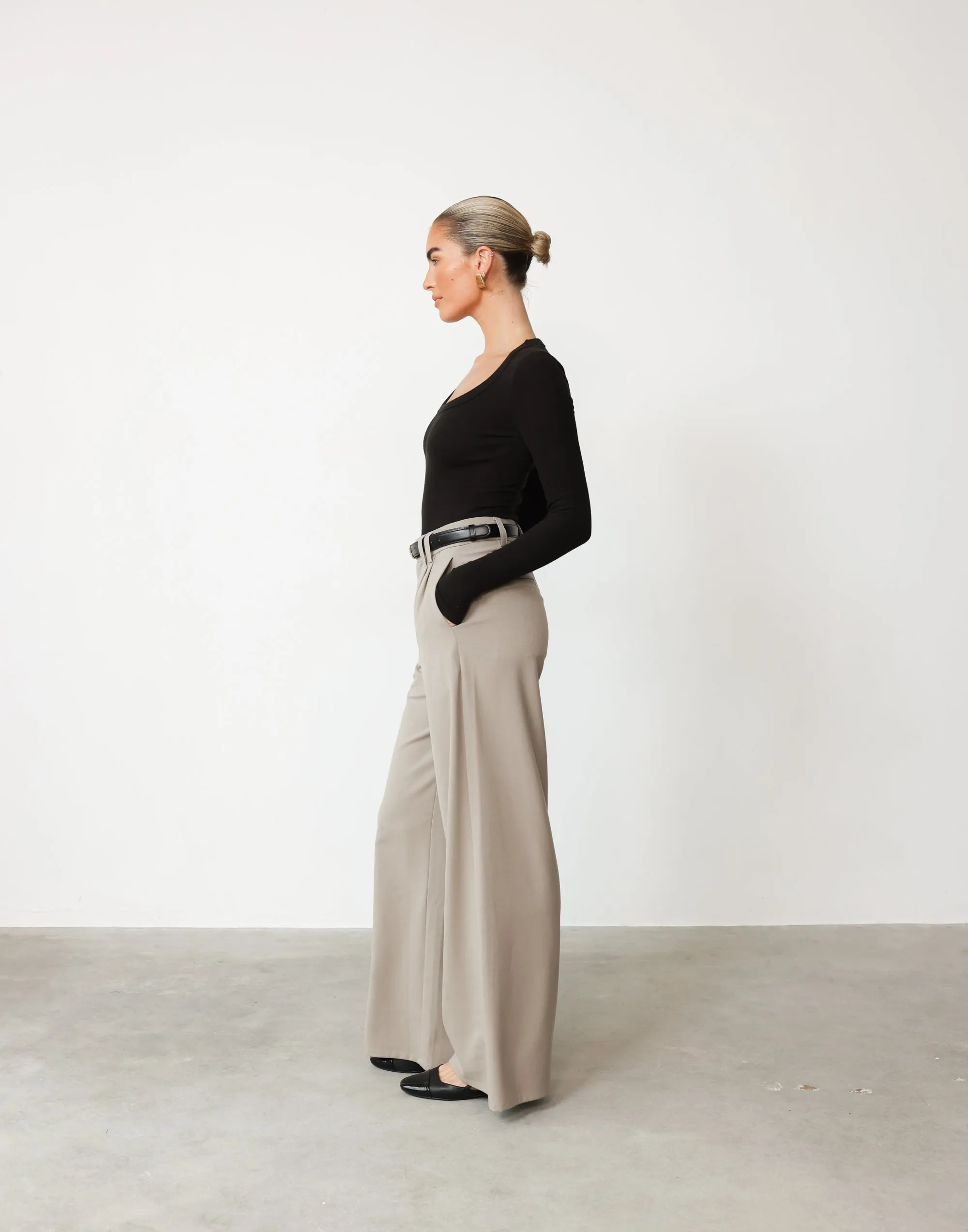 Kathleen Long Sleeve Top (Black) sold by Charcoal Clothing product image thumbnail 5