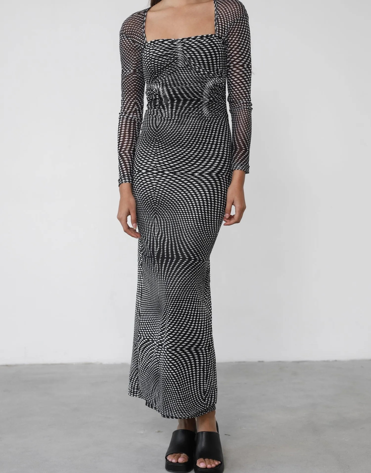 Bea Maxi Dress (Black Print) sold by Charcoal Clothing product image thumbnail 3
