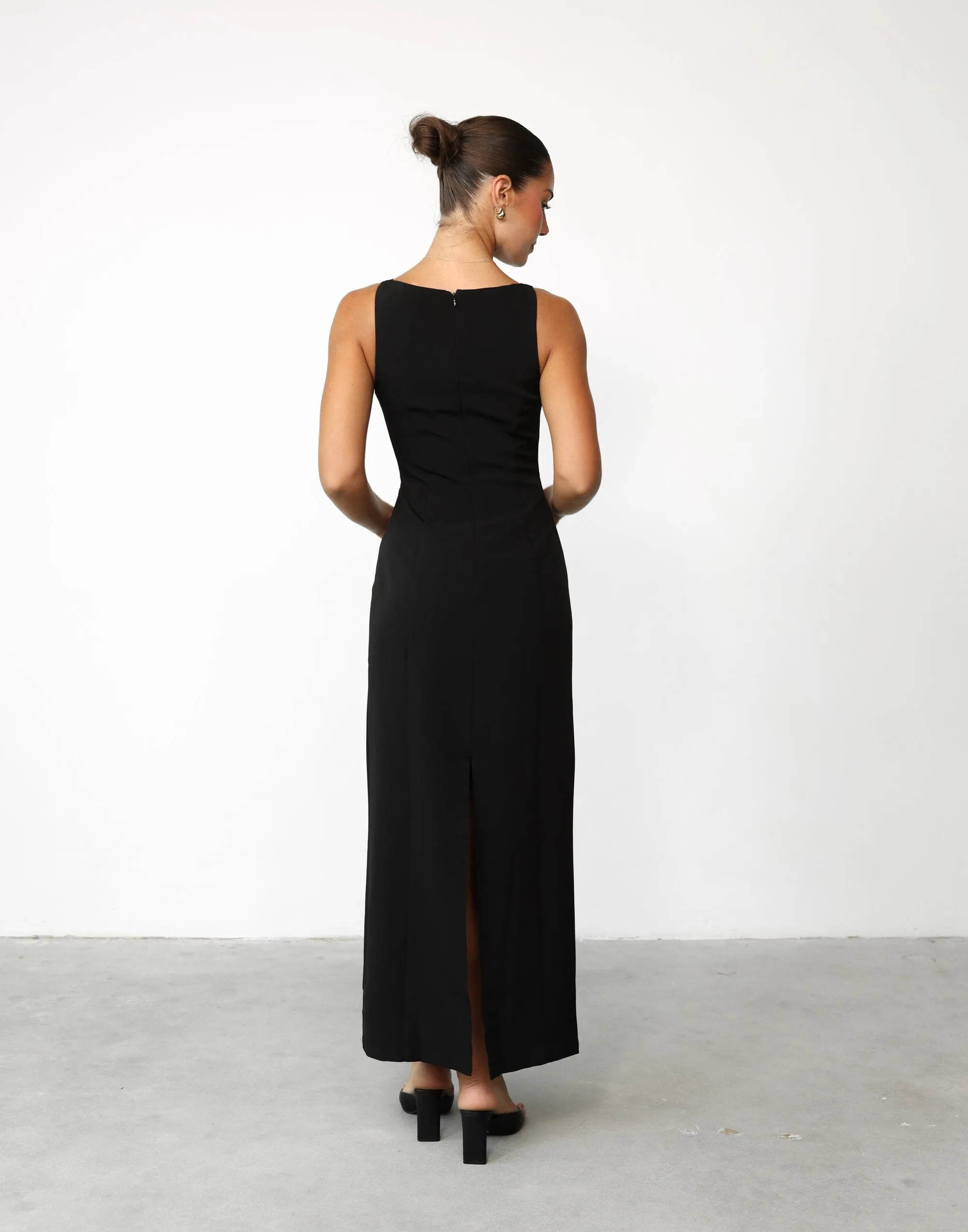 Evelyn Maxi Dress (Black) sold by Charcoal Clothing product image thumbnail 4
