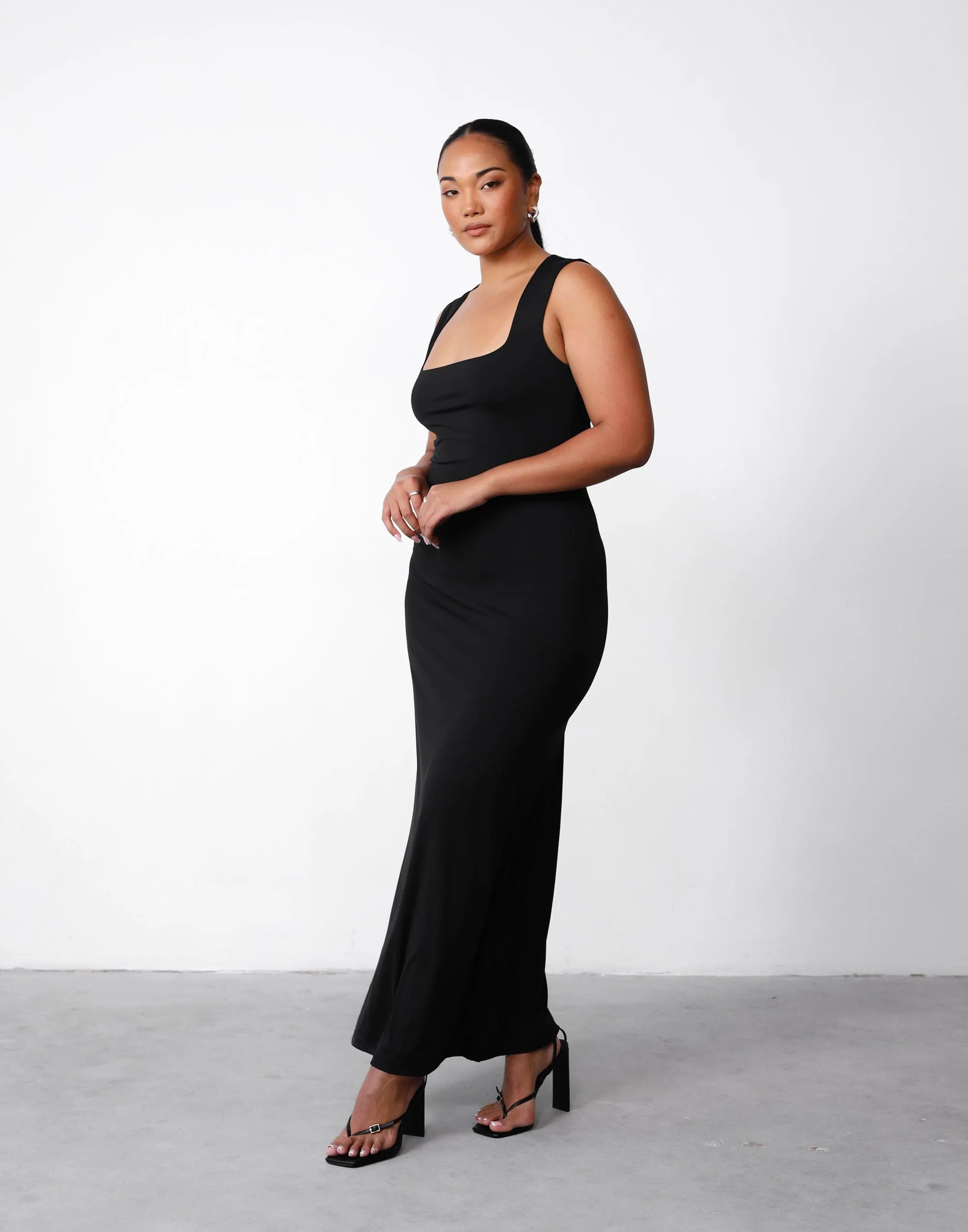 Dekota Maxi Dress (Black) sold by Charcoal Clothing product image thumbnail 5
