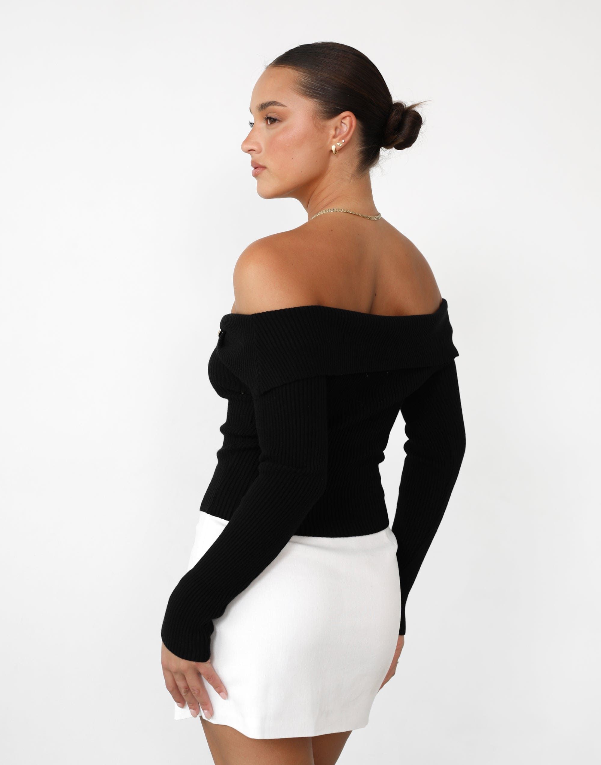 Caerynn Long Sleeve Top (Black) sold by Charcoal Clothing product image thumbnail 5