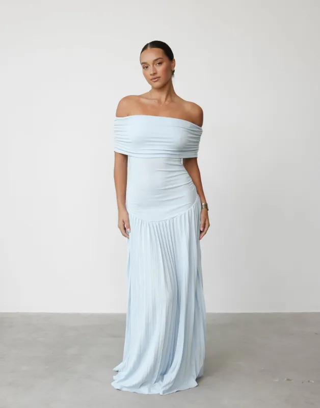 field of dreams dress in light blue lioness Lioness Field Of Dreams Baby Blue Maxi Dress with Off Shoulder Necklin –  Sellier