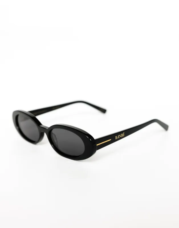 The Carter Sunglasses (Black) - By Banbé made by Billini