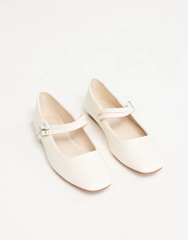 Finnegan Flats (Bone Patent) - By Billini sold by Charcoal Clothing