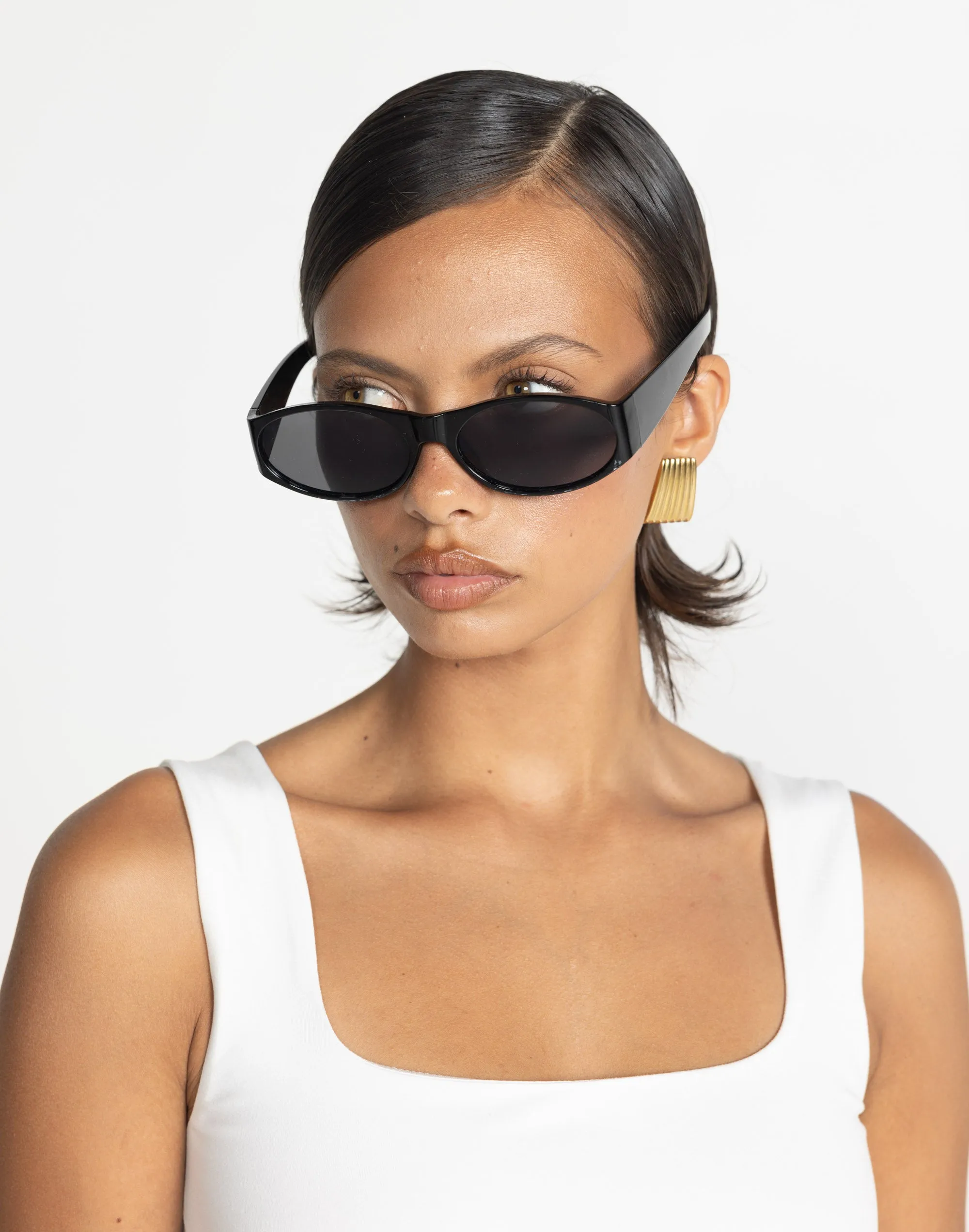 Leila Sunglasses (Black) sold by Charcoal Clothing product image thumbnail 5