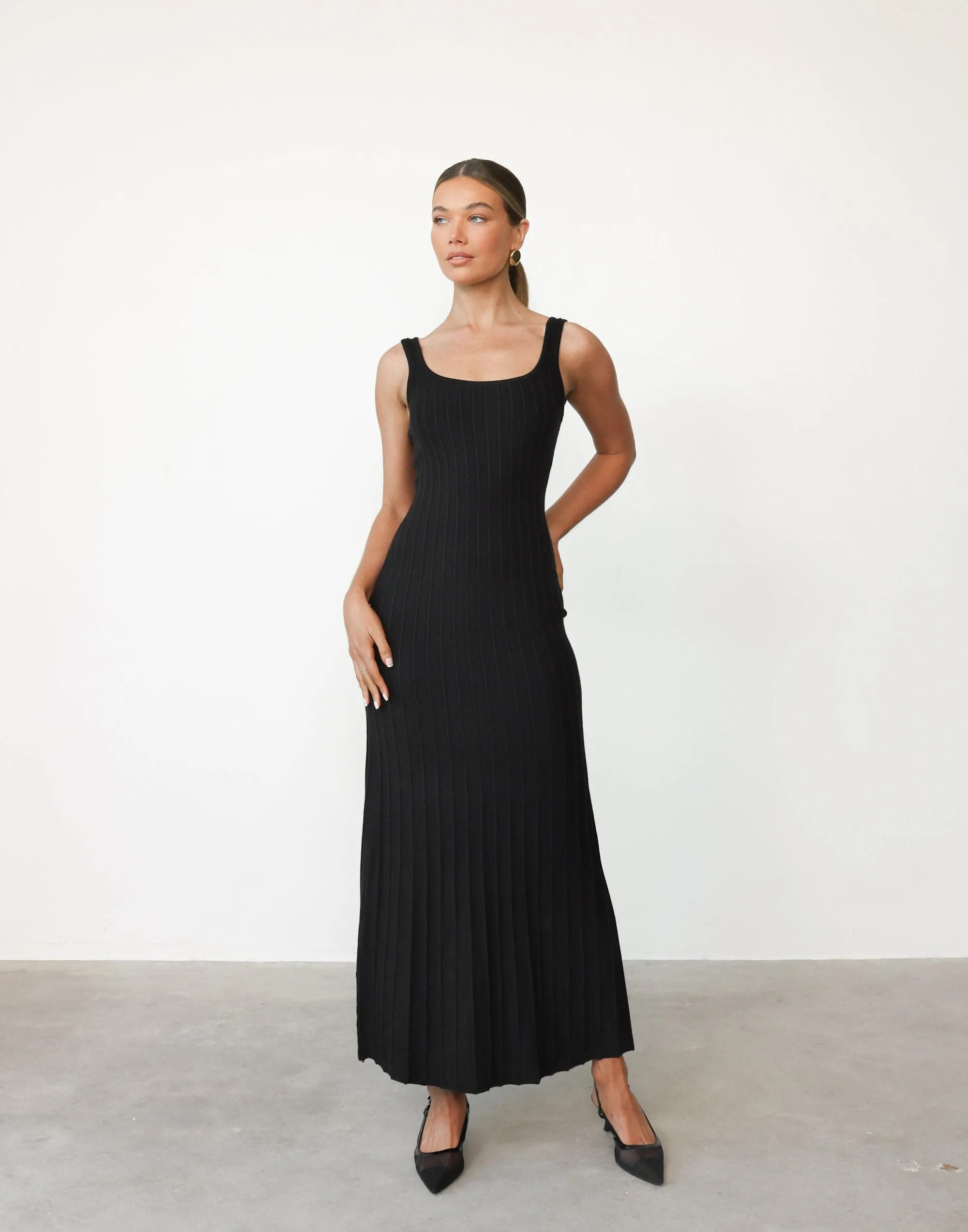 Marzia Maxi Dress (Black) sold by Charcoal Clothing product image thumbnail 4
