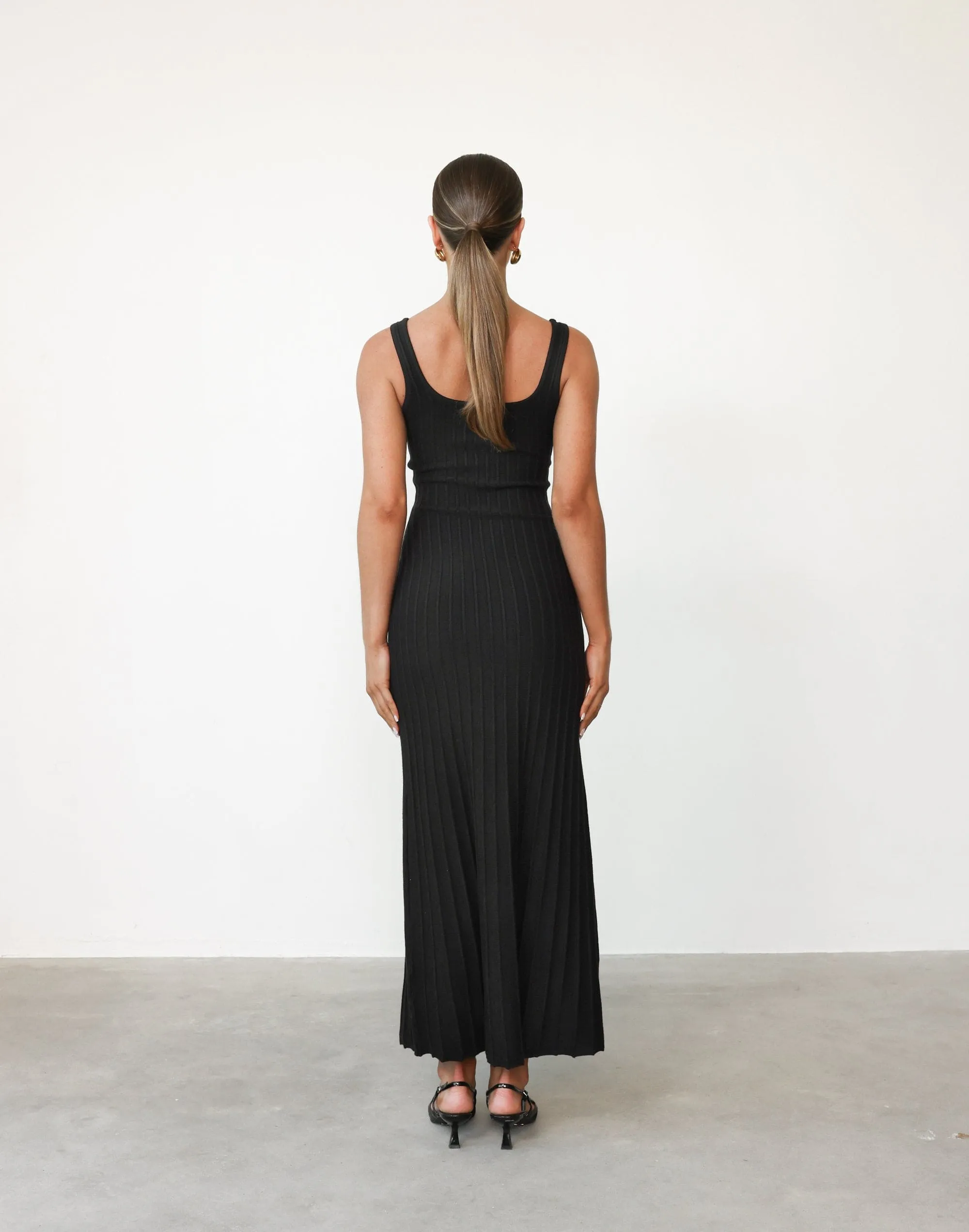 Marzia Maxi Dress (Black) sold by Charcoal Clothing product image thumbnail 5