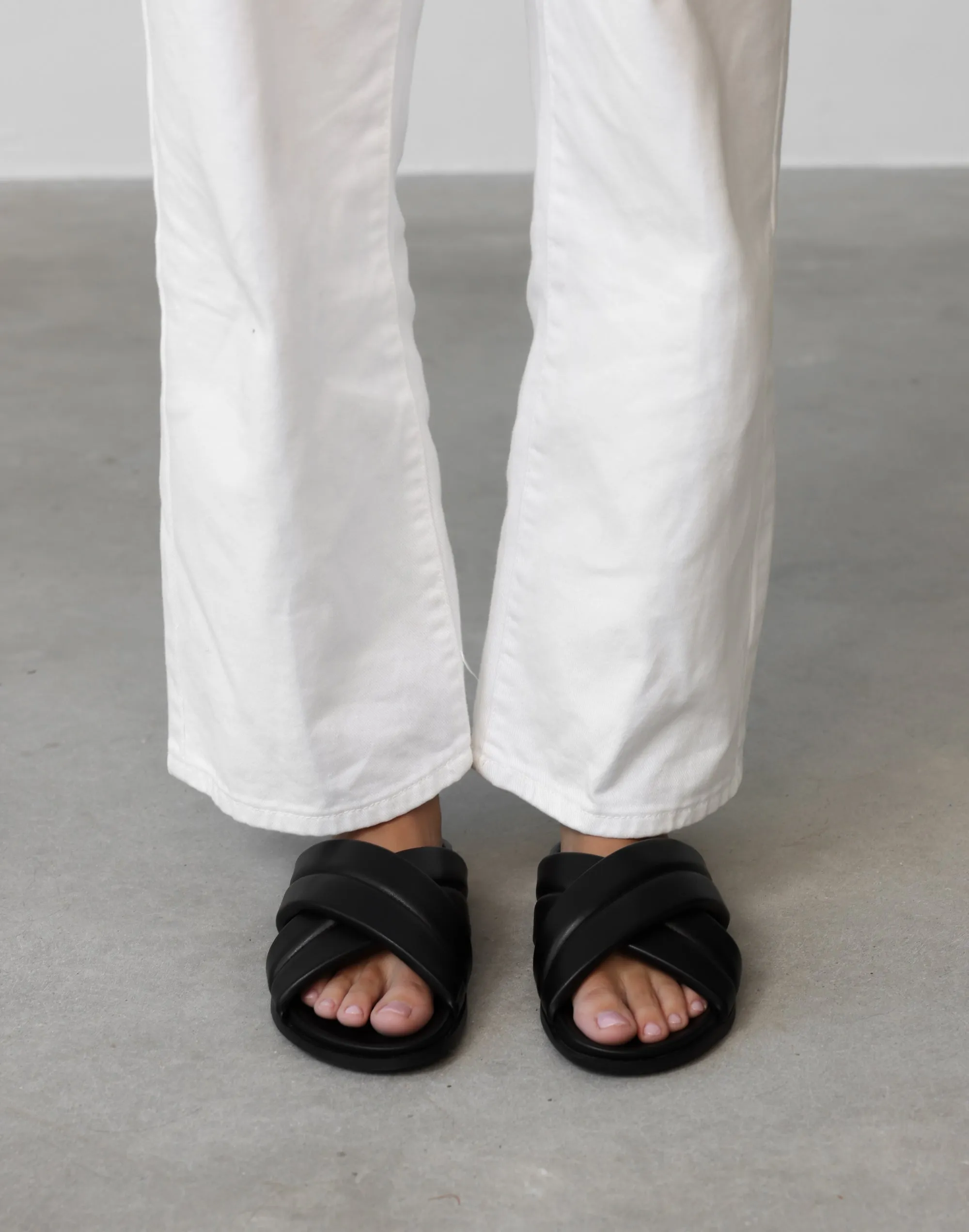 Fenmore Sandals (Black) - By Billini sold by Charcoal Clothing