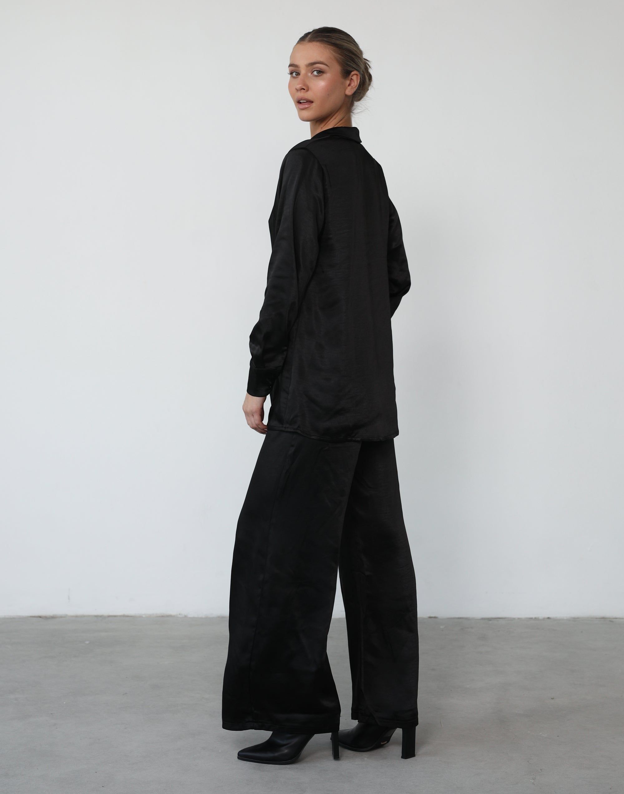 Evann Pants (Black) sold by Charcoal Clothing product image thumbnail 3
