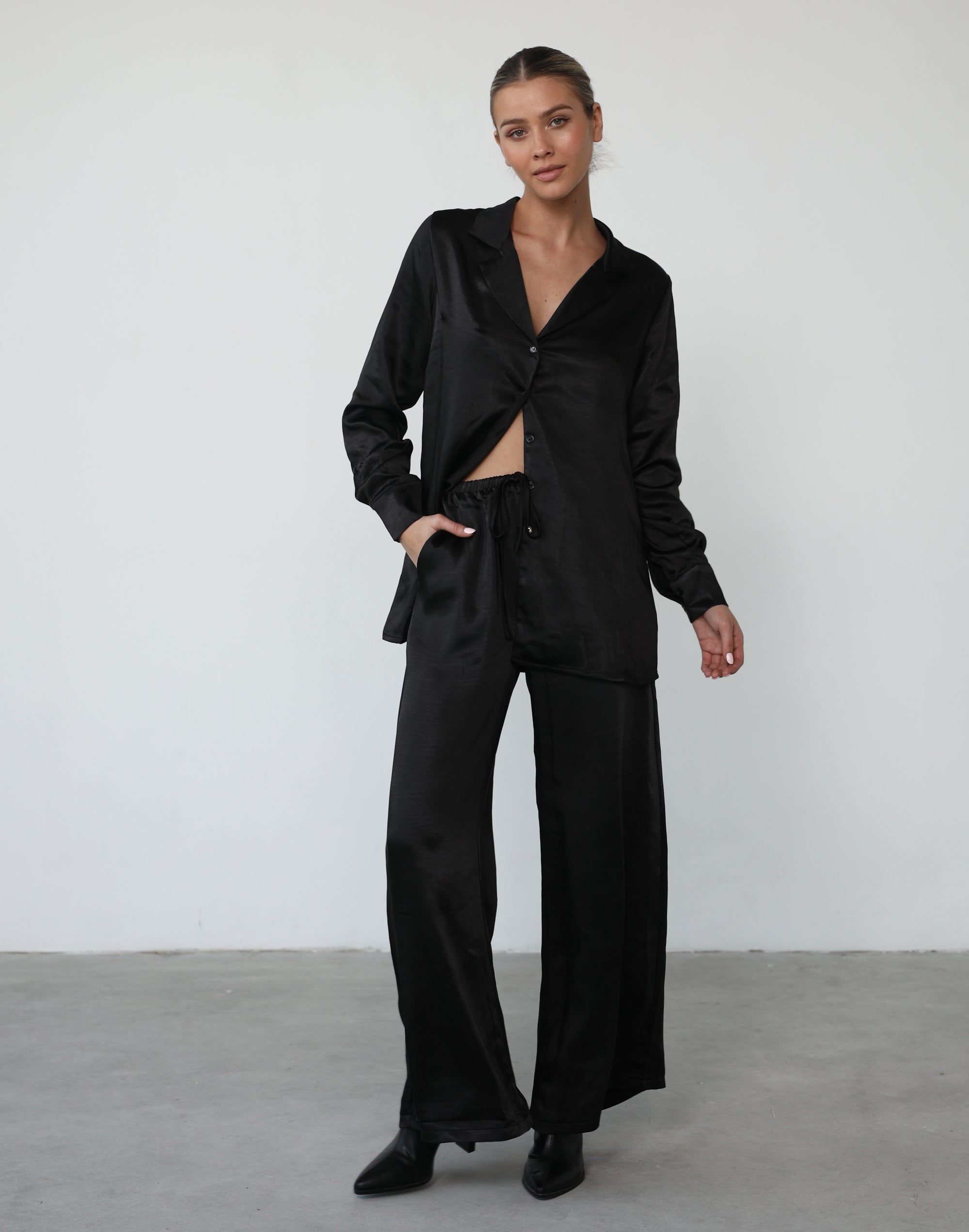 Evann Pants (Black) sold by Charcoal Clothing product image thumbnail 5