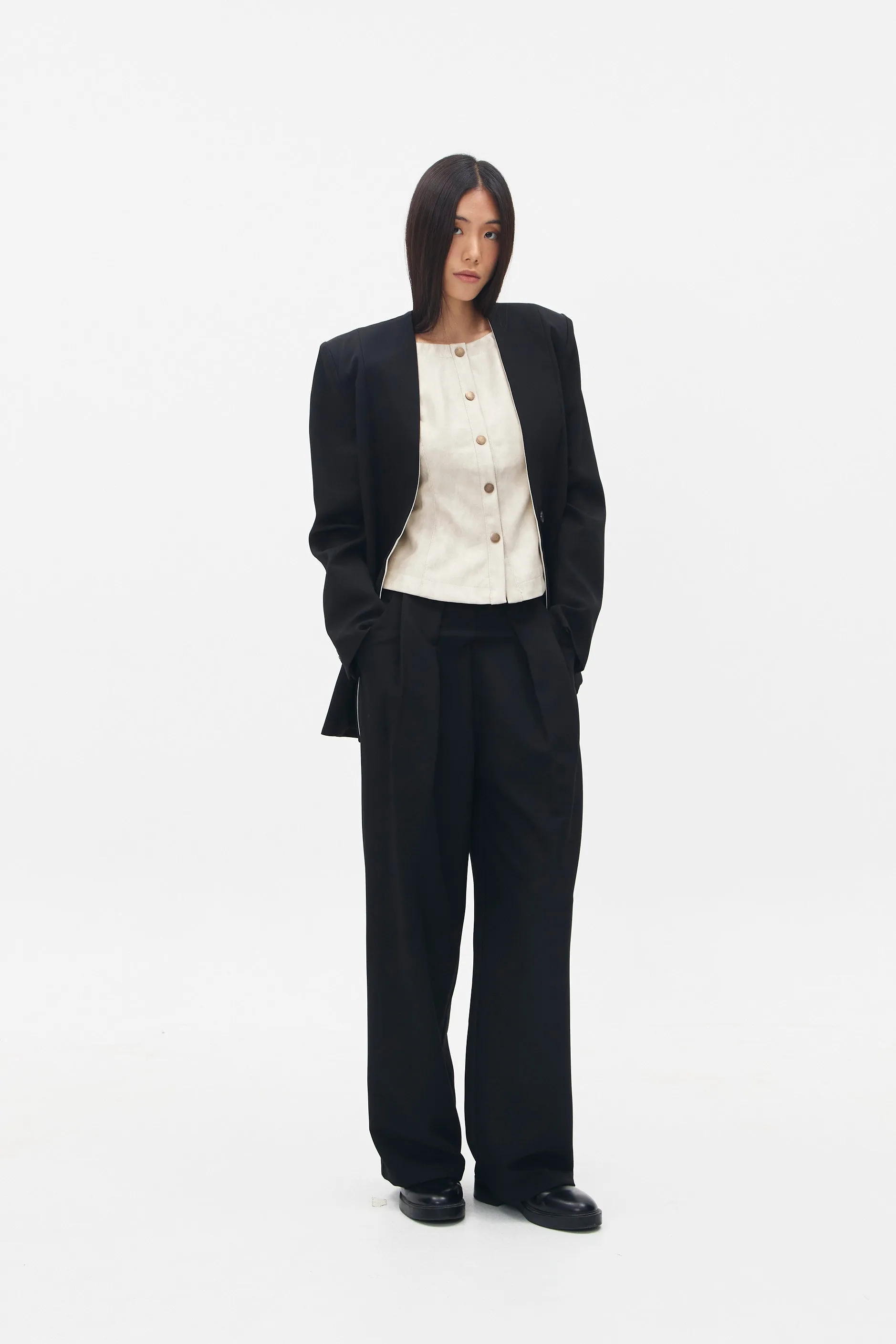 LUMIERE BLAZER BLACK sold by Callie Cotton product image thumbnail 2