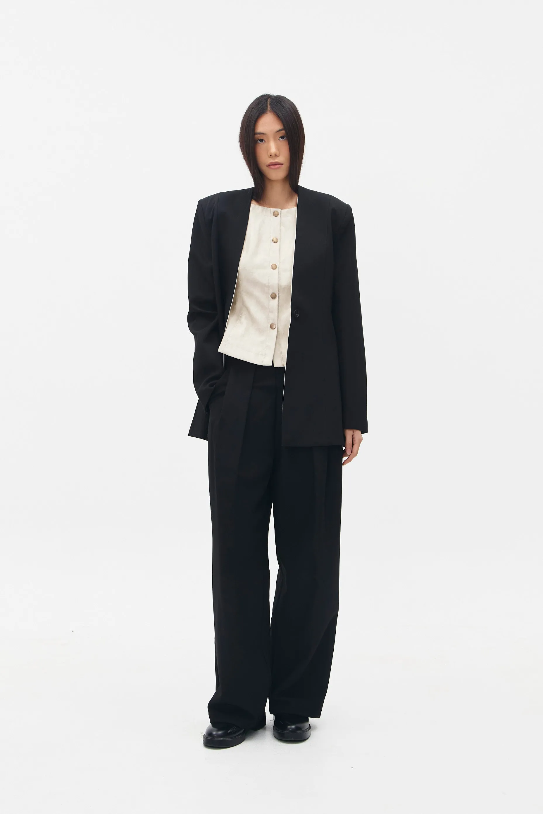 LUMIERE BLAZER BLACK sold by Callie Cotton product image thumbnail 5