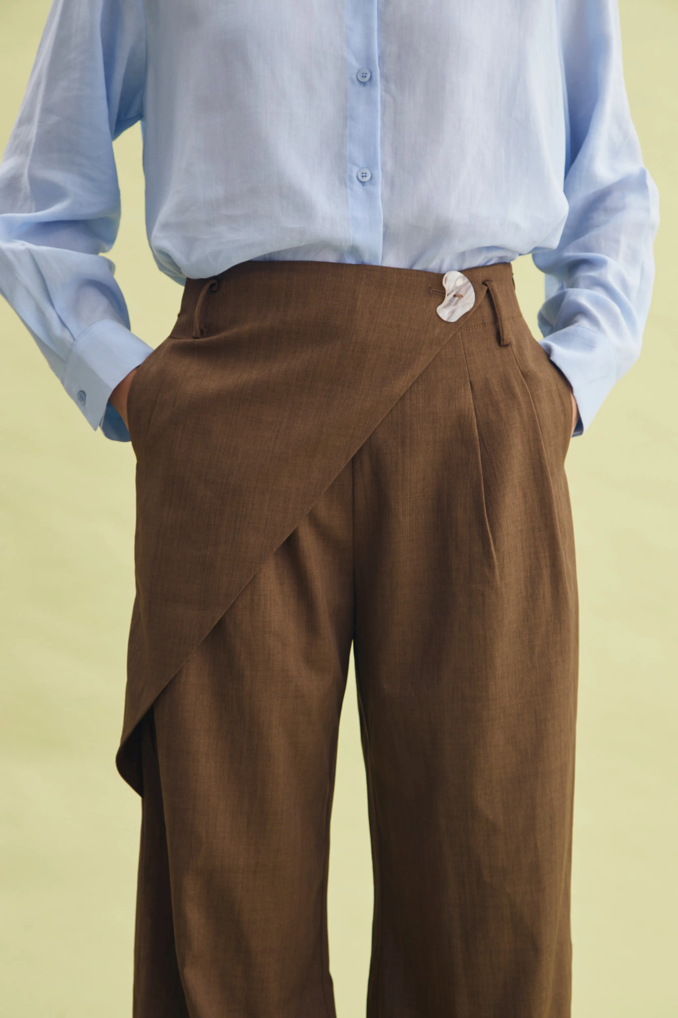 SOMA PANTS ARMY - CALLIE FT. IRANI VIANZA sold by Callie Cotton product image thumbnail 3