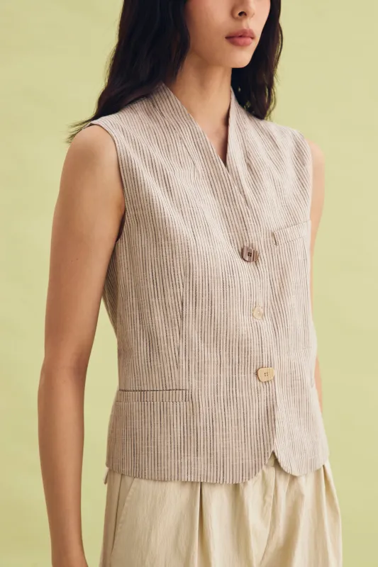 INTERLUDE VEST BEIGE - CALLIE ft. IRANI VIANZA made by Callie Cotton