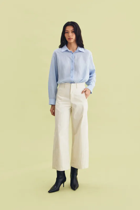 SOOTHE SHIRT BLUE - CALLIE ft. IRANI VIANZA made by Callie Cotton
