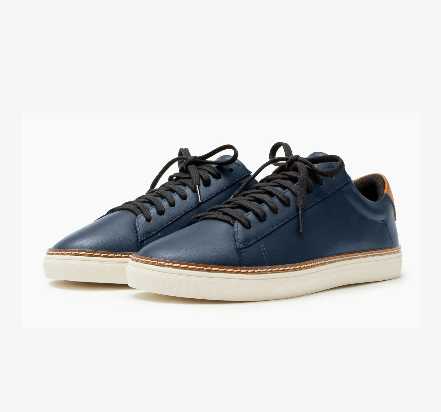 Low 1 Pro | Navy sold by Oliver Cabell product image thumbnail 3
