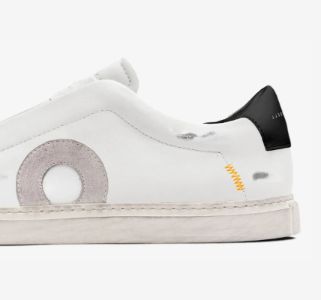 Low 1 Laceless | Tigger sold by Oliver Cabell