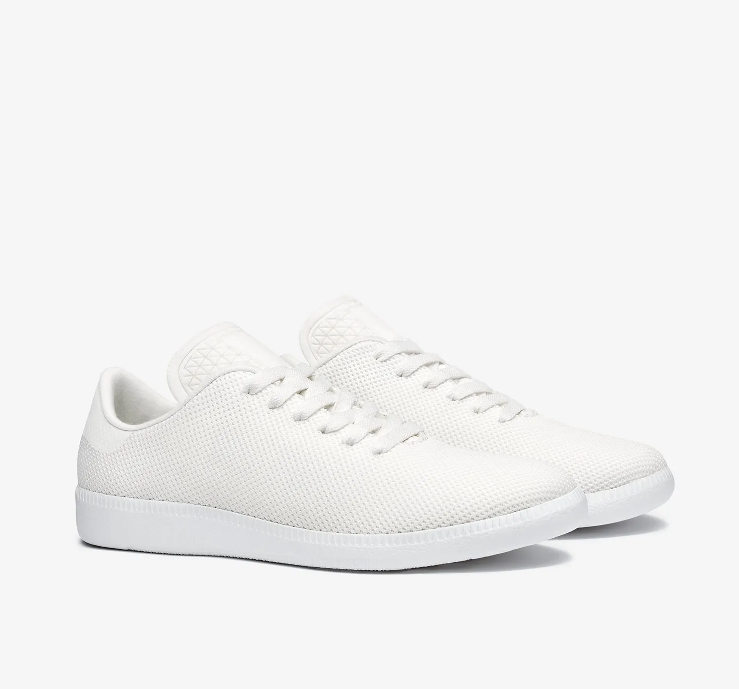 Phoenix | White sold by Oliver Cabell product image thumbnail 2