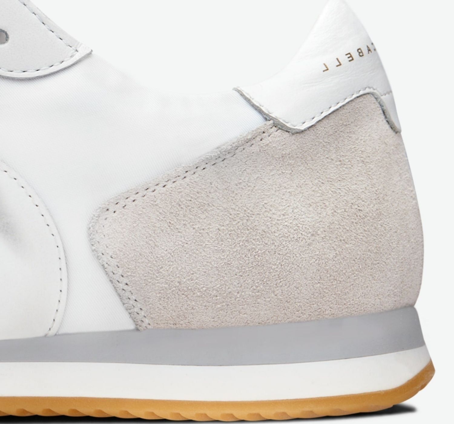 Runner | Snow sold by Oliver Cabell product image thumbnail 2