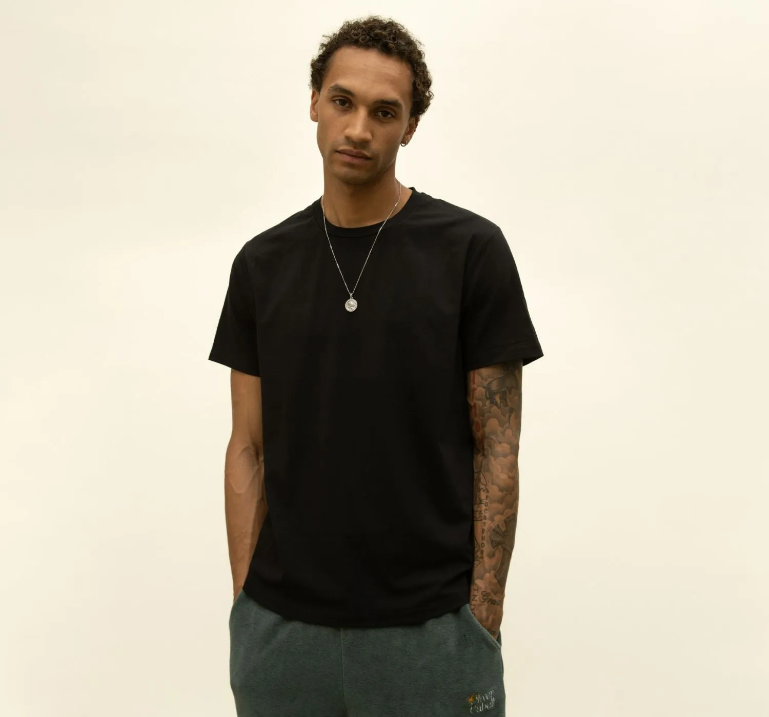 Curved Hem Tee | Black sold by Oliver Cabell product image thumbnail 4
