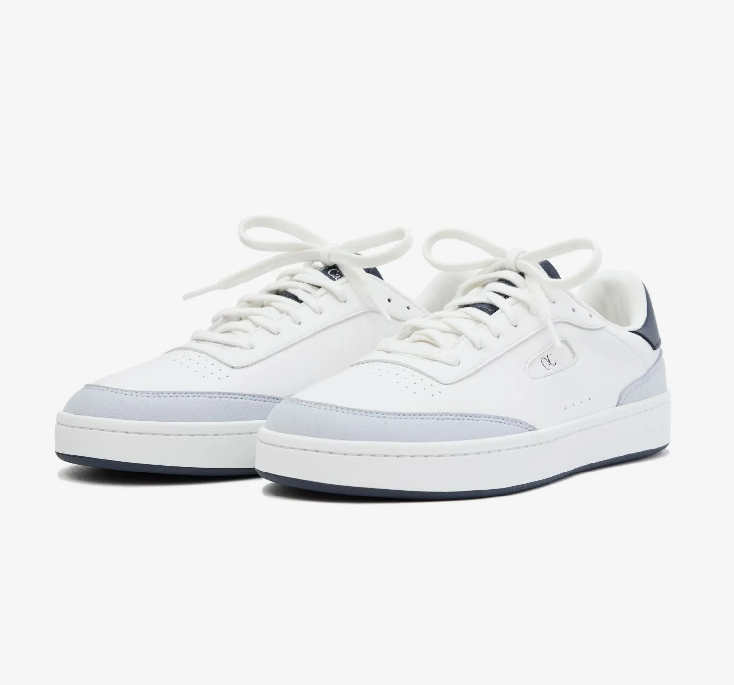 Vegan 694 | River sold by Oliver Cabell product image thumbnail 3