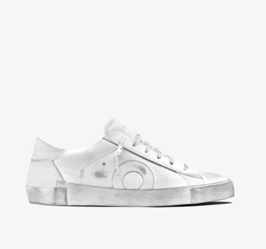 Demi | White Wall sold by Oliver Cabell