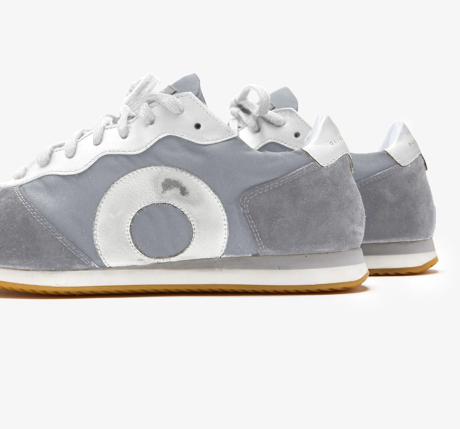 Runner | Fog sold by Oliver Cabell product image thumbnail 2