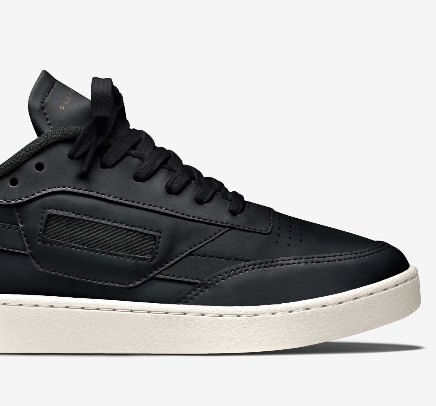 481 | Black sold by Oliver Cabell product image thumbnail 3