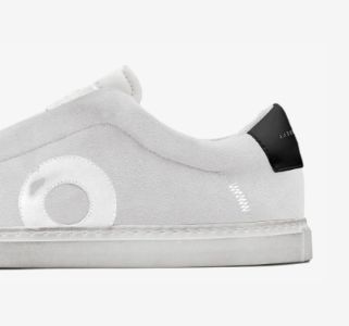 Low 1 Laceless | Marshmallow sold by Oliver Cabell