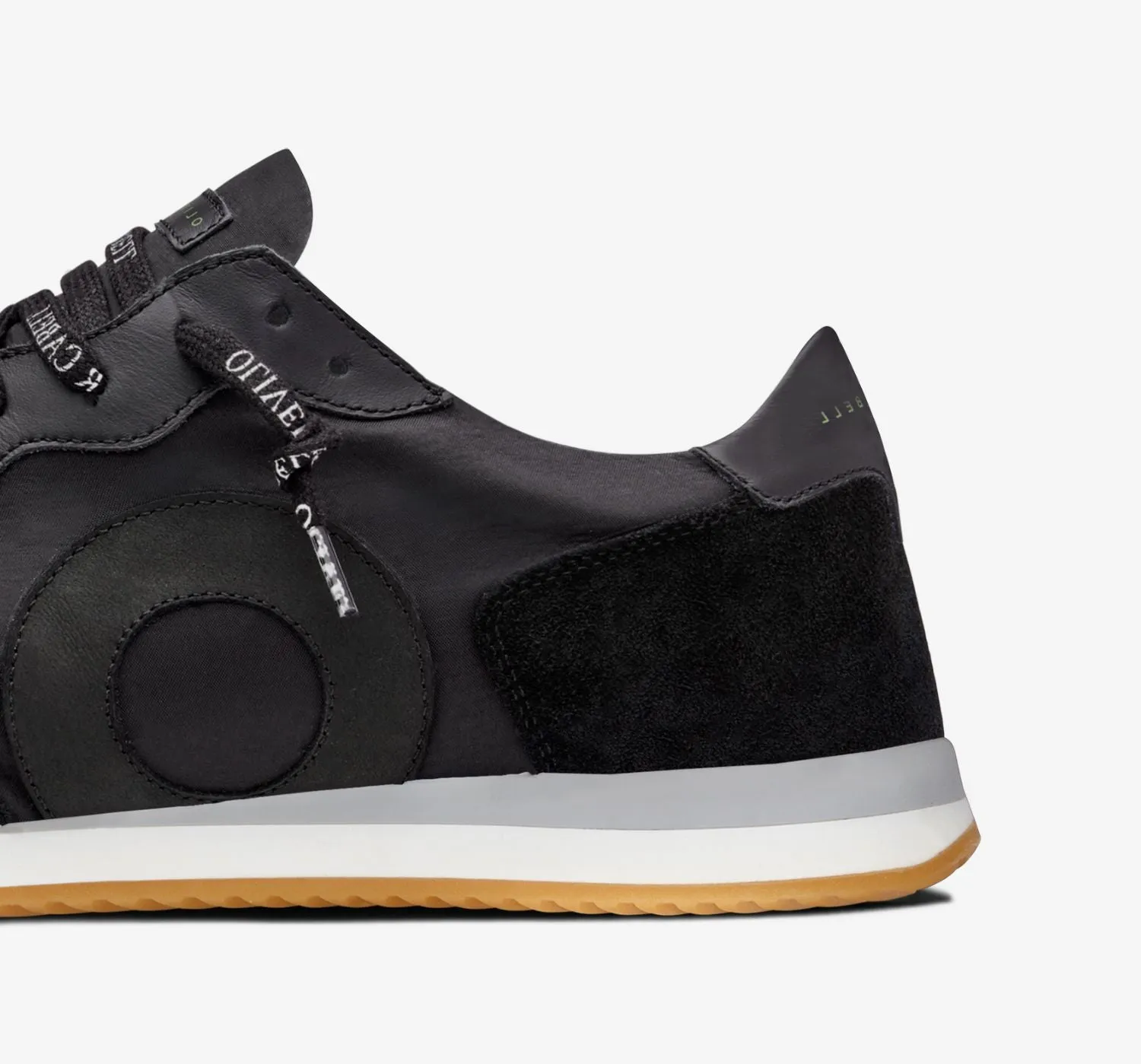 Runner | Black Ghost sold by Oliver Cabell product image thumbnail 2