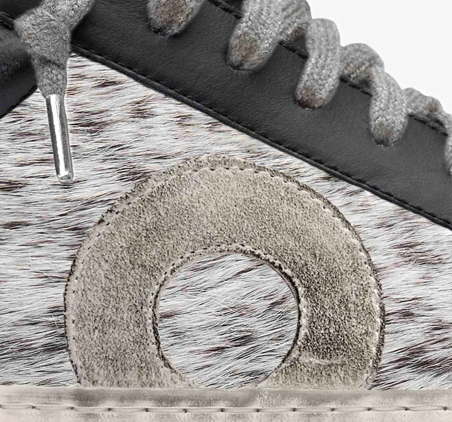 Low 1 | Pony sold by Oliver Cabell product image thumbnail 3