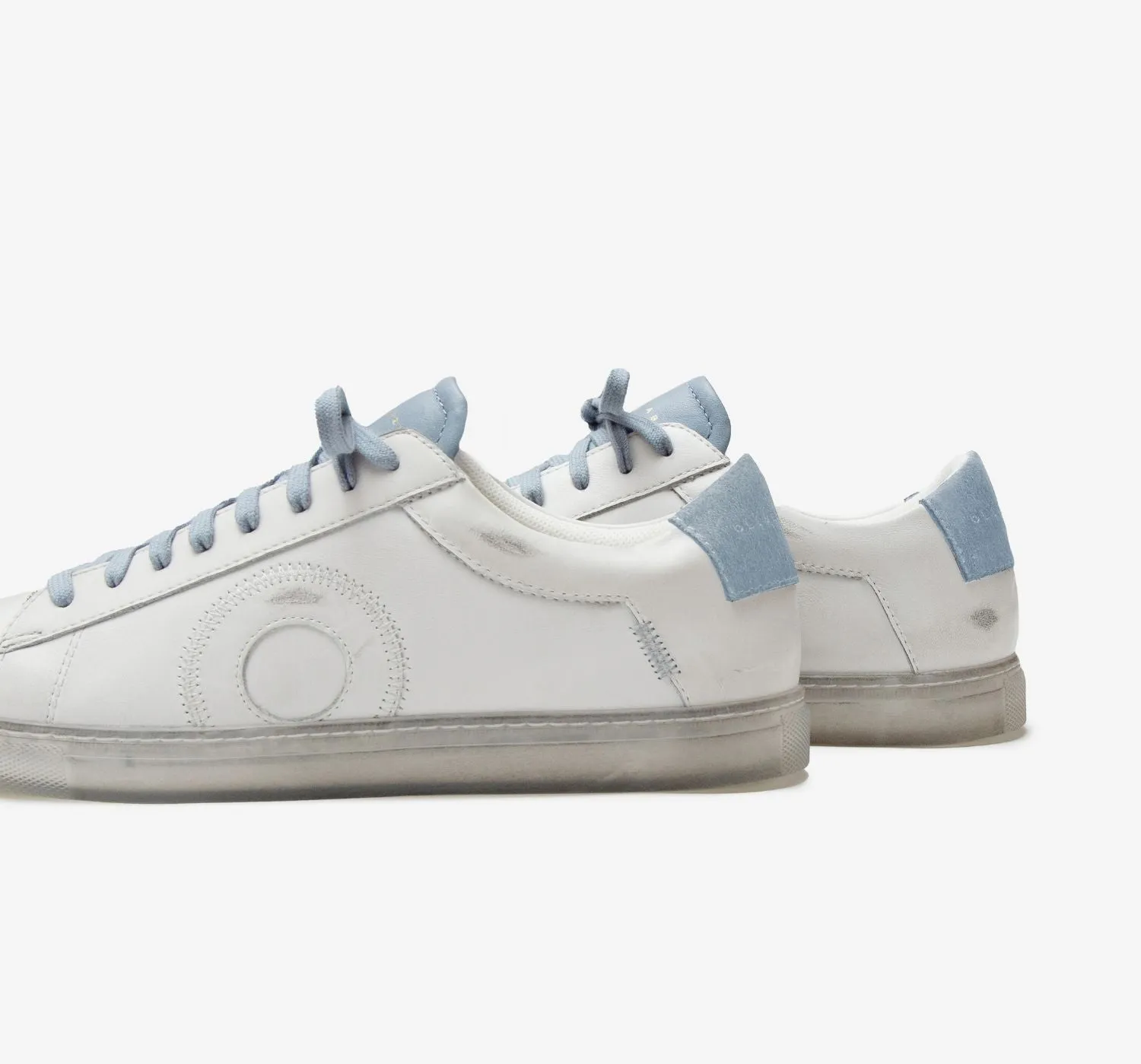 Low 1 | Arctic Yin Yang (Orthopedic) sold by Oliver Cabell product image thumbnail 3